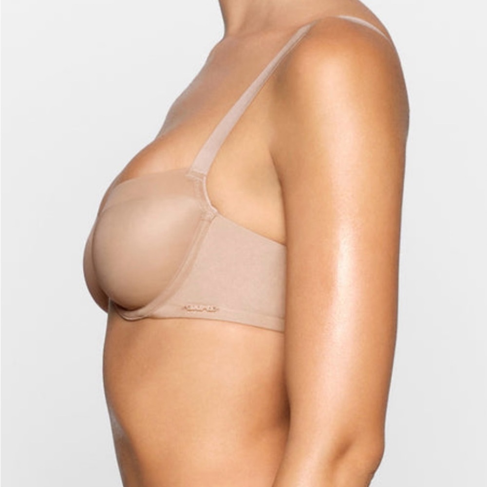 SKIMS Bra - Picture 2 of 12